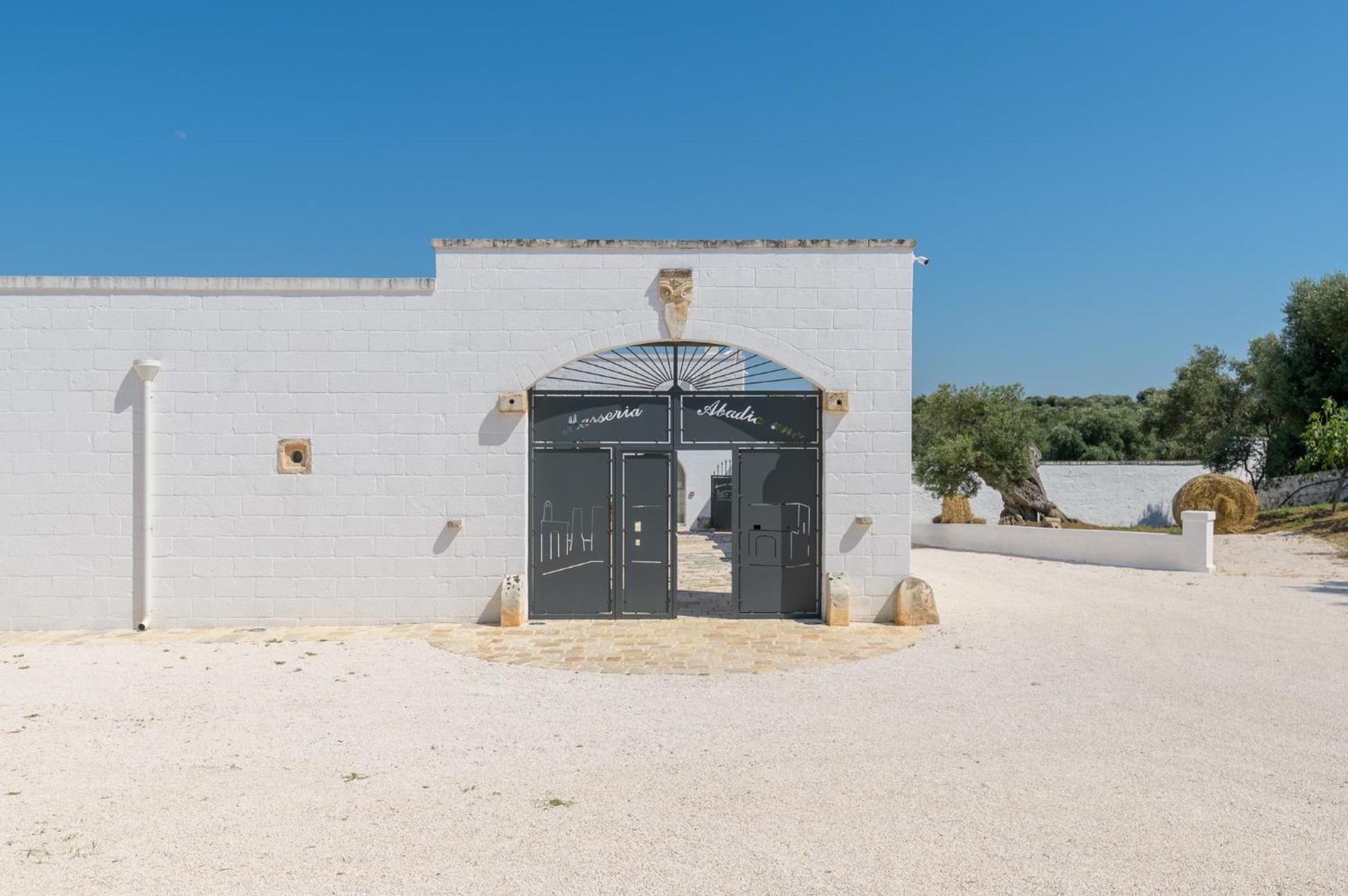 Masseria Abadia Uno Остуні Екстер'єр фото