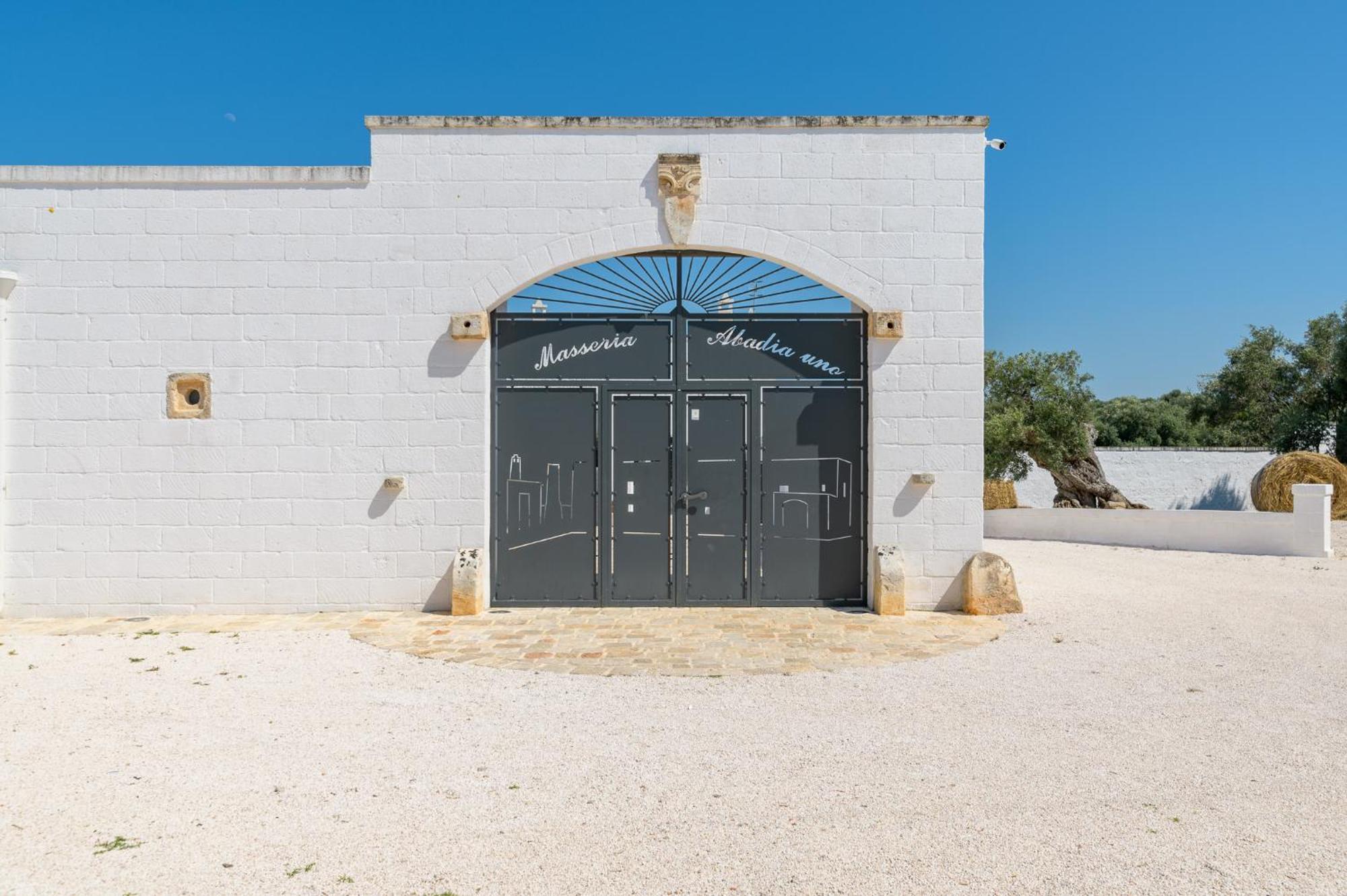 Masseria Abadia Uno Остуні Екстер'єр фото