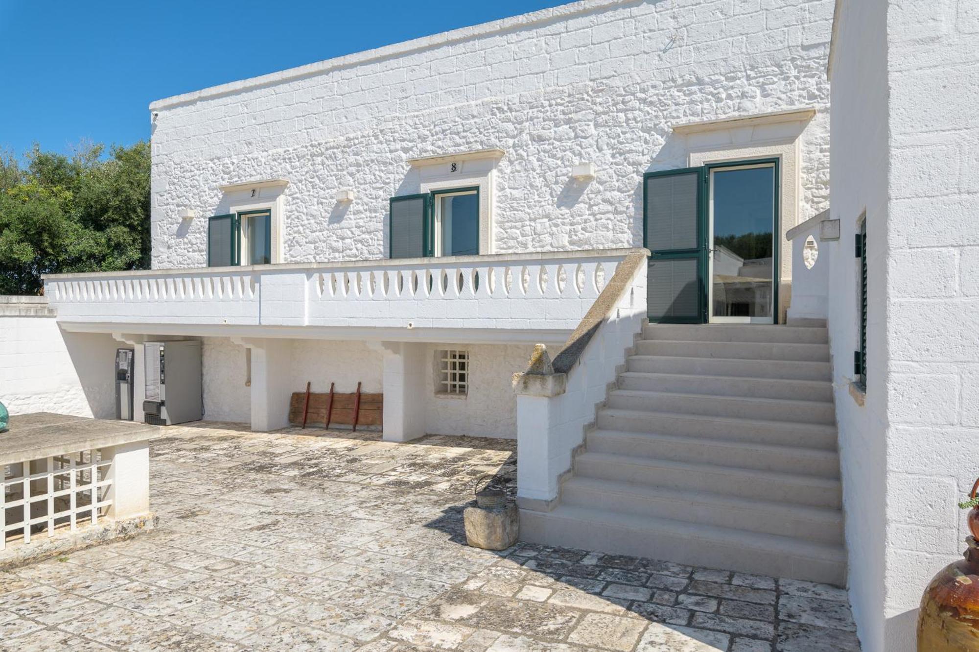 Masseria Abadia Uno Остуні Екстер'єр фото