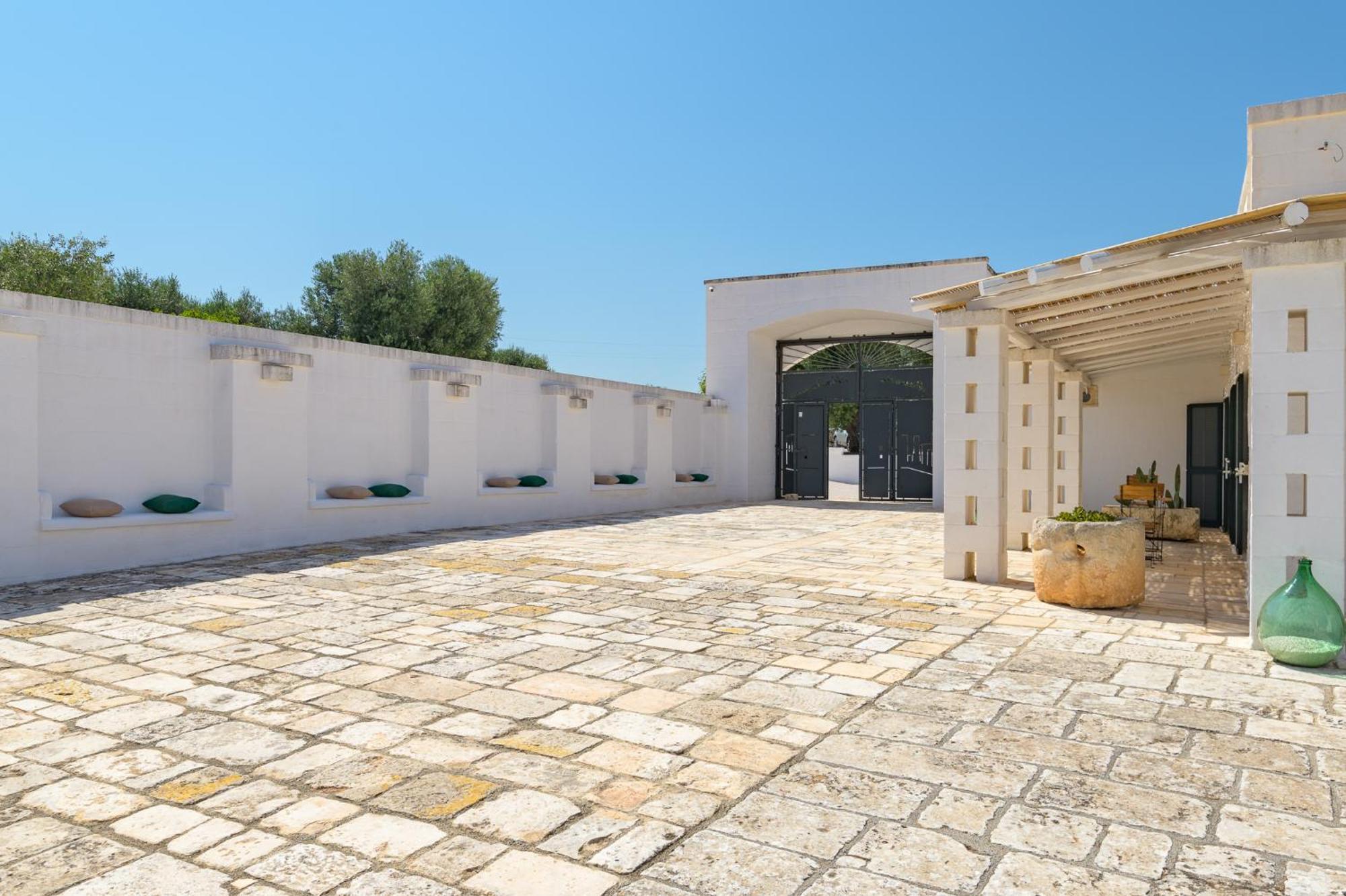 Masseria Abadia Uno Остуні Екстер'єр фото