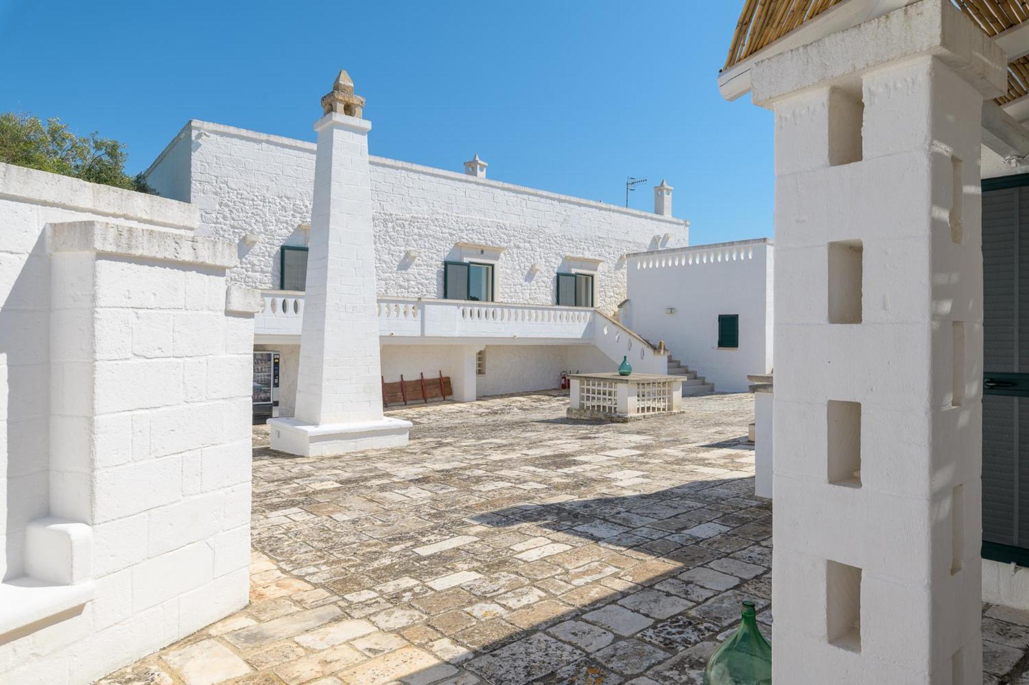 Masseria Abadia Uno Остуні Екстер'єр фото