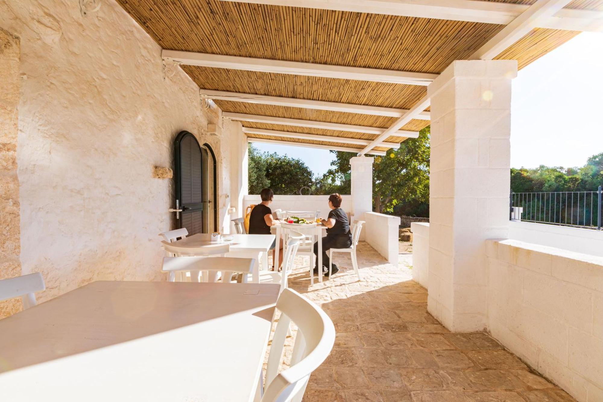 Masseria Abadia Uno Остуні Екстер'єр фото